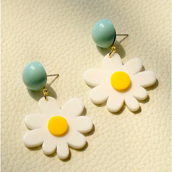 White, Yellow & Blue Daisy Design Spring, Fun Acrylic Earrings - Picture 2 of 5